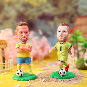 Colección Soccer Legends Mystery Blind Box | Descubre figuras de fútbol exclusivas de <span class=keywords><strong>jugadores</strong></span> icónicos de equipos legendarios - Product Image 4
