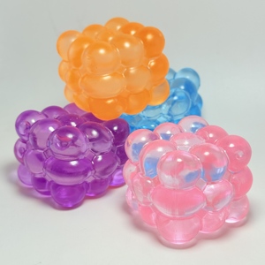 CHENXI Vente en gros Jouet anti-stress cube à récupération lente, Jouet sensoriel à presser, Jouet souple cube de glace à la maltose - Product Image 6