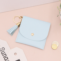 Dompet Koin Kulit PU Kreatif dengan Gantungan Kunci Rumbai, Tempat Penyimpanan Meja Bentuk Sapi yang Tahan Lama, Tempat Dompet untuk Penggunaan Sehari-hari
