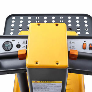 Chariot élévateur électrique Xilin 5M haute puissance avec porte <span class=keywords><strong>de</strong></span> sécurité, conduite debout, batterie 24V/105Ah, capacité <span class=keywords><strong>de</strong></span> charge 150kg - Product Image 4