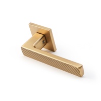 Nouvelle poignée de porte en cuivre pur à motif diamant, levier moleté croisé unique, quincaillerie européenne de luxe pour l'intérieur de la maison