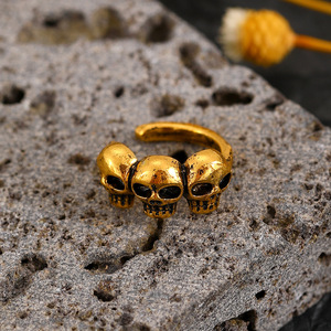Gotische Drie Schedel Klauw Oor Manchet Voor Vrouwen Vintage Goud Zilver Halloween <span class=keywords><strong>Punk</strong></span> Clip Oorbel - Product Image 6