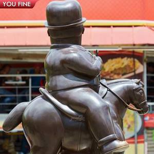 Estatua <span class=keywords><strong>de</strong></span> Bronce <span class=keywords><strong>de</strong></span> Fernando <span class=keywords><strong>Botero</strong></span>, <span class=keywords><strong>Caballo</strong></span> Gordo con Hombre, para Jardín Exterior, en Venta - Product Image 3