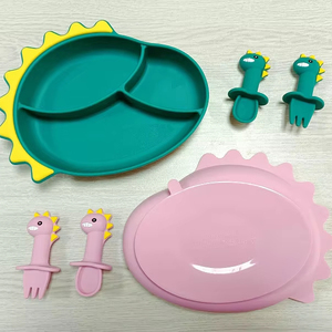 Silicona de grado alimenticio Alimentación del bebé Dinosaurio Placa de succión dividida Cuchara Tenedor Productos para bebés Juego de alimentación - Product Image 5