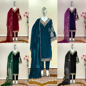 Robes pour femmes Costume droit en rayonne et coton avec Dupatta pour vêtements de fête de l'exportateur et du fabricant indiens - Product Image 4
