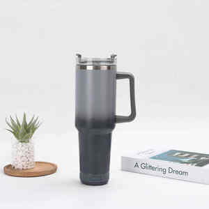 Haut-parleur Bluetooth en acier inoxydable dégradé de 40 oz, tasse de voiture isotherme anti-fuite au design moderne - Product Image 2