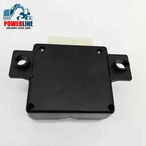 R140-<span class=keywords><strong>7</strong></span> R160-<span class=keywords><strong>7</strong></span> <span class=keywords><strong>R210</strong></span>-<span class=keywords><strong>7</strong></span> Dieselmotor 21N6-01272 21N6-01270 24V Ruitenwisser <span class=keywords><strong>Controller</strong></span> Voor <span class=keywords><strong>Hyundai</strong></span> Graafmachine Onderdelen - Product Image 2