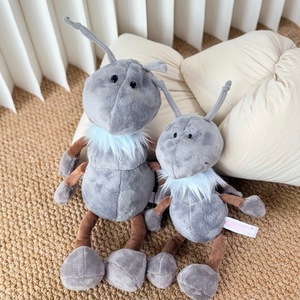 Nuovo Peluche a Forma di Formica Super Morbido e Adorabile, Regalo di Compleanno per Bambini, in Poliestere, 11cm-30cm - Product Image 4