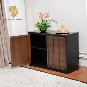 Mobiletto <span class=keywords><strong>Vintage</strong></span> in Legno Massello con Pannelli a Griglia, Credenza Modulare Estensibile con Borchie in Ottone per Soggiorno e Sala da Pranzo - Product Image 3