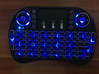 Clavier sans fil rétroéclairé coloré I8 Mini avec télécommande pour téléviseurs intelligents et boîtiers Android TV