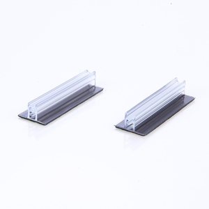 Pince magnétique à clipser pour une mise à jour rapide des étiquettes de prix en magasin - Product Image 1