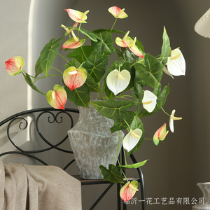 Bouquet d'Anthurium Artificiel Yihua Floral Art Blanc Rouge Vert en Soie Décoration Maison Style Moderne Simple - Product Image 2