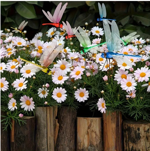 Pali Decorativi da Giardino a Forma di Libellula 3D Realistici con Clip per Esterni, Prato e Vasi di Fiori - Vendita all'Ingrosso - Product Image 4