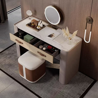 Coiffeuse moderne minimaliste en bois massif avec miroir éclairé, haut de gamme, luxe léger, pour chambre principale