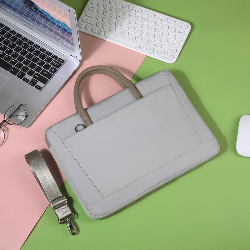 Gray with shoulder straps (can be fitted with a trolley handle)