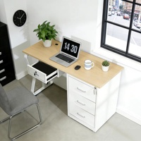 Bureau de direction modulaire moderne avec surface en bois massif et base métallique pour PDG