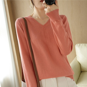 เสื้อสวมหัวแขนยาวคอวีแบบลำลองของผู้หญิงเสื้อถักแบบยาวเสื้อซับในแบบหลวมไม่มีขน - Product Image 6