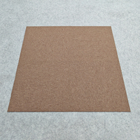 Meistverkaufte Moderne Selbstklebende NYLON-Teppichfliesen mit Design