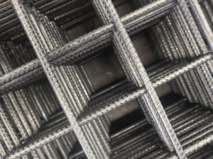 12MM 100 * 100 Welded Steel Mesh With Tensile Strength &ge; 550 for Concrete <strong>Reinforcement</strong> - Product Image 4