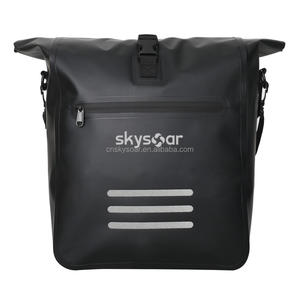 Sacoche de vélo <span class=keywords><strong>VTT</strong></span> étanche fournisseur OEM, bâche en PVC 15L, sac de vélo à toit roulant, sac de porte-bagages arrière <span class=keywords><strong>pour</strong></span> vélo d'extérieur, sac à bandoulière - Product Image 1