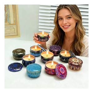 Set de Regalo de Velas Aromáticas Portátiles en Lata, Mezcla de Aromaterapia, Empaque Premium, Colección Boutique Festiva, Selección para Exhibición - Product Image 3