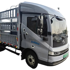 Fourgonnette électrique BYD T5 EV avec batterie Blade pour livraison urbaine et transport ouvert de marchandises - Product Image 1