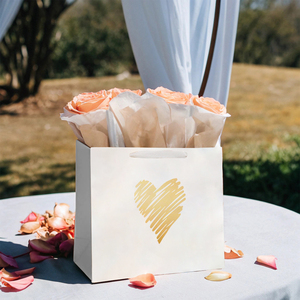 Lipack phân hủy sinh học sang trọng bán buôn có thể tái chế in Quà Tặng Tote mua sắm giấy mua sắm túi các tông với logo - Product Image 2