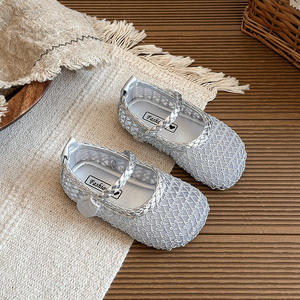 Sandales plates en maille tressée coréenne pour filles, collection Printemps-Été 2026, style résille ajourée - Product Image 6