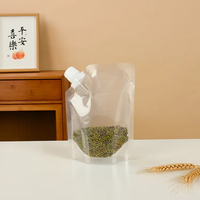 Chine Usine Conception Imprimée Personnalisée Sac Liquide Réutilisable Stand Buse Bec Pochette D'emballage En Plastique Transparent pour La Sécurité Du Maïs De Riz