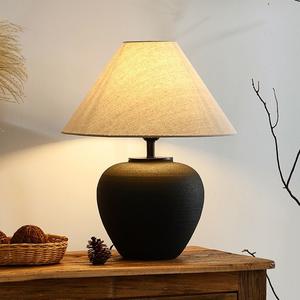 Lampe de table en céramique de style Wabi-Sabi, lampe décorative artistique japonaise rétro pour salon, salle d'étude, maison d'hôtes, pour l'éclairage - Product Image 3