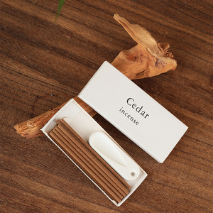 Bâtonnets d'encens parfumés en bois TG - Cèdre, Palo Santo, <span class=keywords><strong>Sauge</strong></span>, Bois d'agar - Désodorisant portable de voyage - Product Image 1