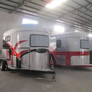 Remorque de luxe pour 2 chevaux avec selle australienne et chariot flottant en plastique de type anglais - Product Image 3