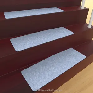 Противоскользящие и шумоподавляющие ступени для лестниц с ковровым покрытием