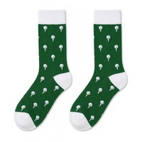 Chaussettes de sport personnalisées en coton jacquard sans couture, à pointes reliées à la main, pour adultes, chaussettes fantaisie à la mode pour hommes et femmes, OEM ODM