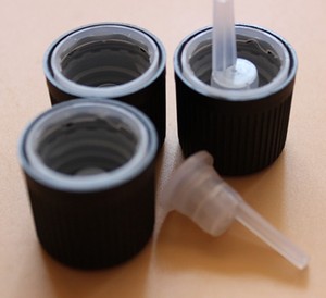 <span class=keywords><strong>18Mm</strong></span> Phổ Top <span class=keywords><strong>Cap</strong></span> Với Bên Trong Cắm Nhựa <span class=keywords><strong>PP</strong></span> Tinh Dầu Bìa Bị Rò Rỉ Bằng Chứng Vít Nắp Đậy Nắp Chai Mũ Đóng Cửa Nắp - Product Image 1