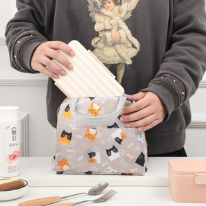 Japanese Style Insulated Lunch Bag With Cat Pattern For Students And Office Use - Product Image 4