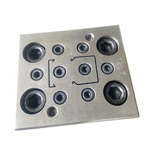 Moules d'extrusion de <span class=keywords><strong>PVC</strong></span> de haute qualité directement en usine pour le goulotte/conduit de câbles/moule de profil de <span class=keywords><strong>gouttière</strong></span>/moules - Product Image 5