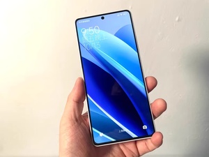 Téléphone débloqué MI Redm Note 13 5G, 256 Go, appareil photo principal 108 MP et écran OLED, design fin et léger, ROM mondiale, multilingue - Product Image 4