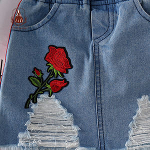 Venta al por Mayor en China, Conjunto de Ropa de Verano para Niñas Adolescentes, Top Rosa con Volantes y Pantalones Cortos de Mezclilla, Ropa de Otoño para Bebés - Product Image 5