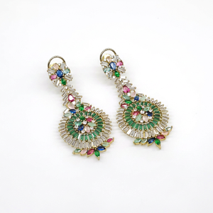 Pendientes Colgantes de Circonita Cúbica Multicolor 11627, Pendientes de Latón Chapado en Mehandi, Joyería Floral para Bodas y Fiestas - Product Image 1