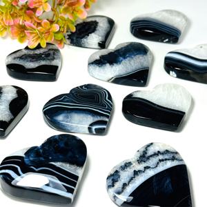 Cœur d'agate rayée noire, cristal d'énergie naturel poli, pour la décoration de la maison et du bureau, cadeau artisanal de guérison Reiki - Product Image 6
