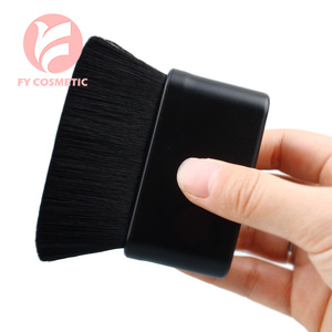 Accueil auto-usage corps visage saignement brosse rétractable <span class=keywords><strong>Kabuki</strong></span> Blush beauté visage maquillage brosse <span class=keywords><strong>Kabuki</strong></span> brosse - Product Image 1
