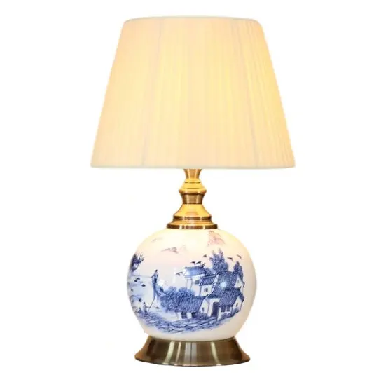 Düşük fiyat mavi ve beyaz seramik gövde bakır taban danimarka lamba için doğum günü ev dekorasyonu