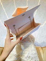 Sacs de soirée élégants pour femmes, style français, nœud papillon en soie, pochettes de fête tendance, vente en gros pour femmes