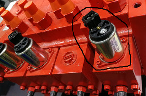 Solenoide Proporcional Multivía Pilot TM68001 TM42401 TM68402 Bucher - Product Image 3