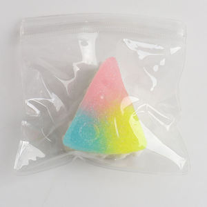 ของเล่นบีบเค้กกัมมี่สีชมพูรูปสายรุ้ง นุ่มพิเศษ สำหรับงานปาร์ตี้เด็ก - Product Image 2