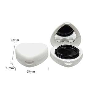 Caja de cojín de <span class=keywords><strong>aire</strong></span> con tapa <span class=keywords><strong>en</strong></span> forma de <span class=keywords><strong>amor</strong></span> 5g personalizada de fábrica con espejo Mini contenedor de crema BBCC caja vacía caja de plástico cosmético - Product Image 2