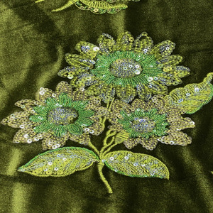 Tissu en <span class=keywords><strong>velours</strong></span> vert élégant, <span class=keywords><strong>velours</strong></span> à paillettes, <span class=keywords><strong>velours</strong></span> <span class=keywords><strong>blanc</strong></span> pour robe de femme, robe en flanelle, broderie à paillettes, dentelle pour robe de mariée - Product Image 5