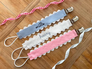 Clip per <span class=keywords><strong>ciuccio</strong></span> con nastro monogrammato per bambini e bambine porta <span class=keywords><strong>ciuccio</strong></span> personalizzato <span class=keywords><strong>regalo</strong></span> per bambini - Product Image 6