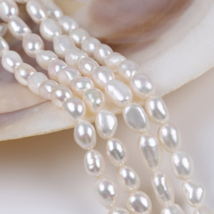 Perla de Agua Dulce Barroca Irregular Blanca de 8-9 mm, de Doble Cara, con Orificio Vertical Natural para Manualidades - Product Image 4